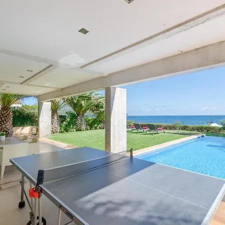 Port Nou Holiday home *